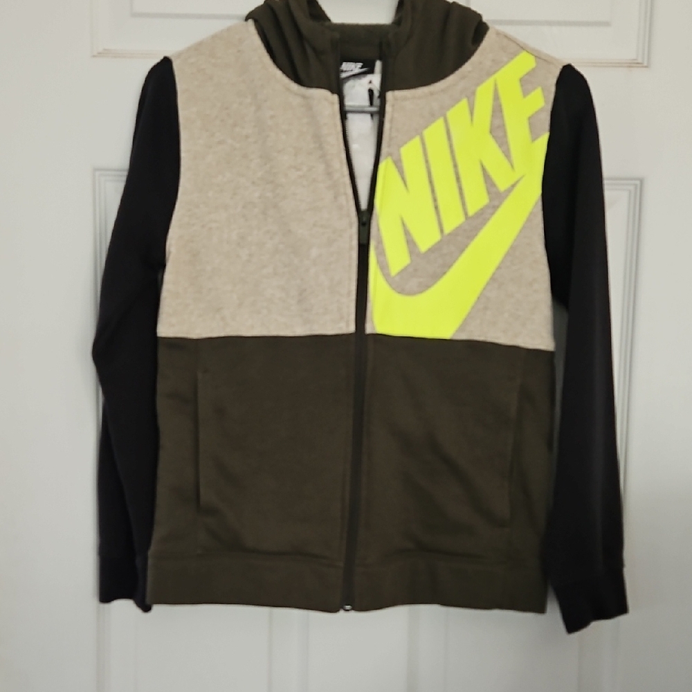 Nike Black and Cream Colorblock Jacket Athletic Style
